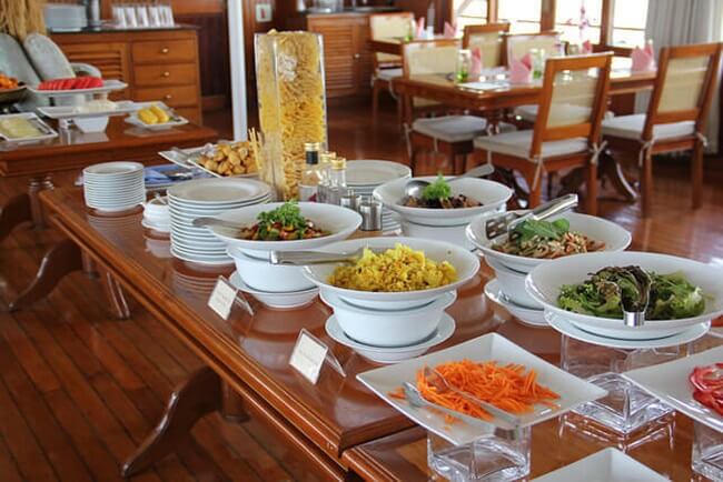 myanmar river cruises food and drink